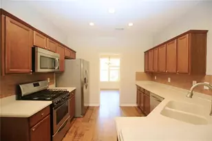 410 Ruby Forest Pkwy, Suwanee, GA 30024 - Photo 6