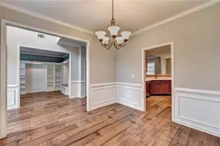 410 Ruby Forest Pkwy, Suwanee, GA 30024 - Photo 10