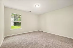460 Pinevale Ct, Atlanta, GA 30349 - Photo 16