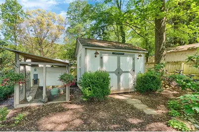 2630 Cove Circle NE, Atlanta, GA 30319 - Photo 48