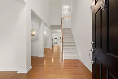 433 Highlands Loop, Woodstock, GA 30188 - Photo 2