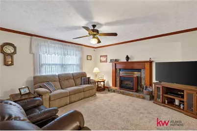 981 Thousand Oaks Drive, Lawrenceville, GA 30043 - Photo 8