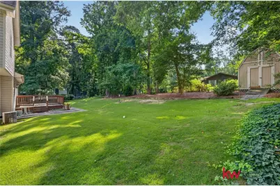 981 Thousand Oaks Drive, Lawrenceville, GA 30043 - Photo 42