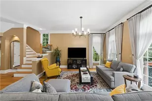 331 Carpenter Dr, Sandy Springs, GA 30328 - Photo 6