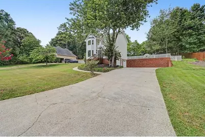 3782 Churchill Drive SW, Marietta, GA 30064 - Photo 4