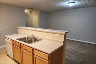 6129 Brookechase Ln, Norcross, GA 30093 - Photo 6