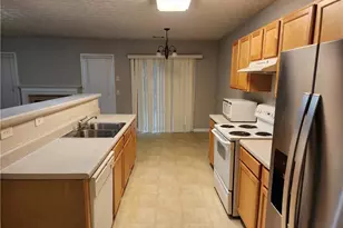 6129 Brookechase Ln, Norcross, GA 30093 - Photo 8