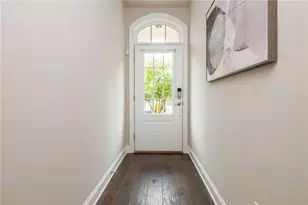 1391 Live Oak Ln, Atlanta, GA 30319 - Photo 4