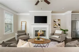 1391 Live Oak Ln, Atlanta, GA 30319 - Photo 8