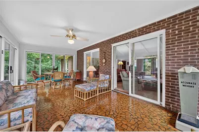 115 Farmstead Lane, Roswell, GA 30075 - Photo 10