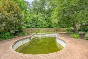 115 Farmstead Ln, Roswell, GA 30075 - Photo 48