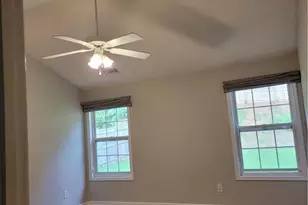 5219 Leecroft Dr, Buford, GA 30518 - Photo 10