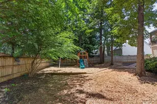 2095 Darien Park Dr, Roswell, GA 30076 - Photo 42