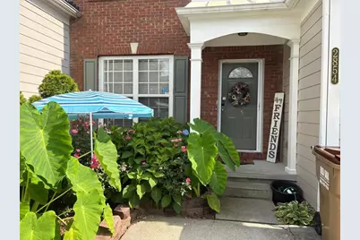 2854 Commonwealth Circle, Alpharetta, GA 30004 - Photo 4