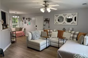 318 Thorn Thicket Way, Rockmart, GA 30153 - Photo 2