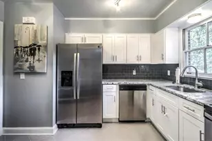 781 Houston Mill Rd NE, Atlanta, GA 30329 - Photo 4