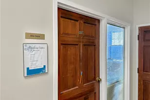 475 Mount Vernon Hwy NE, Atlanta, GA 30328 - Photo 28