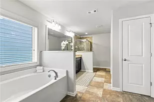 1020 Roswell Manor Cir, Roswell, GA 30076 - Photo 32