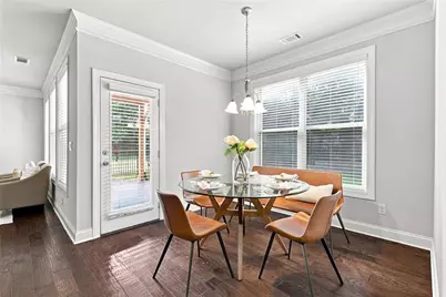 1020 Roswell Manor Circle, Roswell, GA 30076 - Photo 18
