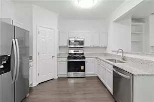 2915 Greyhawk Ln, Cumming, GA 30040 - Photo 12