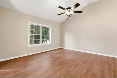4268 Wellington Hills Lane, Snellville, GA 30039 - Photo 4