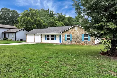 649 Oakland Way, Lawrenceville, GA 30044 - Photo 2