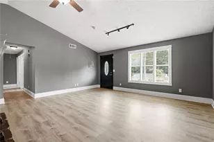 107 Riverchase Dr, Woodstock, GA 30188 - Photo 8