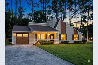 107 Riverchase Drive, Woodstock, GA 30188 - Photo 2