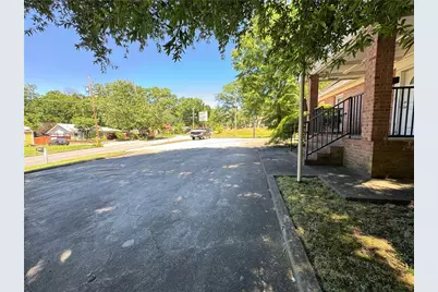 2381 Shallowford Terrace, Atlanta, GA 30341 - Photo 38