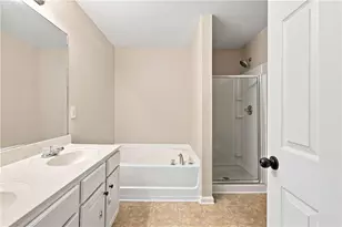 3678 Utoy Dr SW, Atlanta, GA 30331 - Photo 24