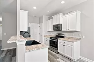 3678 Utoy Dr SW, Atlanta, GA 30331 - Photo 14