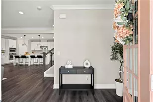 618 Finley St, Suwanee, GA 30024 - Photo 4