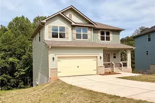 484 Magnolia Grove Pl, Cornelia, GA 30531 - Photo 4