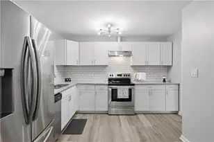2725 Bradmoor Wy, Decatur, GA 30034 - Photo 10