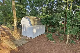 2725 Bradmoor Wy, Decatur, GA 30034 - Photo 20