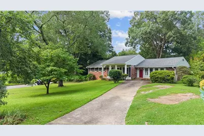 4152 Laynewood Circle, Tucker, GA 30084 - Photo 2
