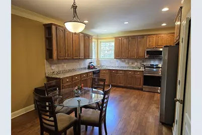 919 Jefferson Ave Avenue, Atlanta, GA 30344 - Photo 6