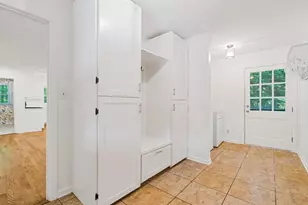345 W Spalding Dr Dr, Sandy Springs, GA 30328 - Photo 26