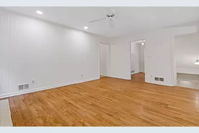 345 W Spalding Drive Drive, Sandy Springs, GA 30328 - Photo 12