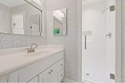 345 W Spalding Drive Drive, Sandy Springs, GA 30328 - Photo 32
