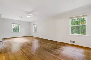 345 W Spalding Dr Dr, Sandy Springs, GA 30328 - Photo 28