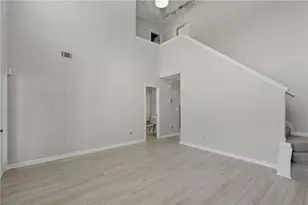 481 Hillandale Park Dr, Lithonia, GA 30058 - Photo 2