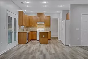 2780 School Side Way, Lawrenceville, GA 30044 - Photo 16