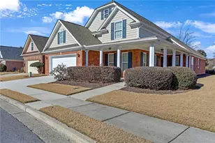 2055 Hickory Station Cir, Snellville, GA 30078 - Photo 2