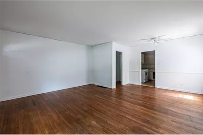 1555 Venetian Drive SW, Atlanta, GA 30311 - Photo 4