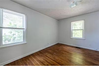 1555 Venetian Drive SW, Atlanta, GA 30311 - Photo 14