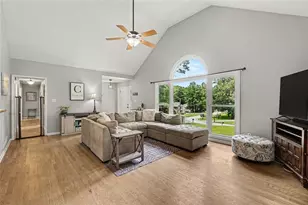 148 Stanbrough Dr, Dallas, GA 30157 - Photo 2