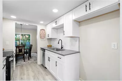 922 Cedar Creek S, Marietta, GA 30067 - Photo 12