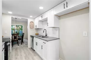 922 Cedar Creek S, Marietta, GA 30067 - Photo 12