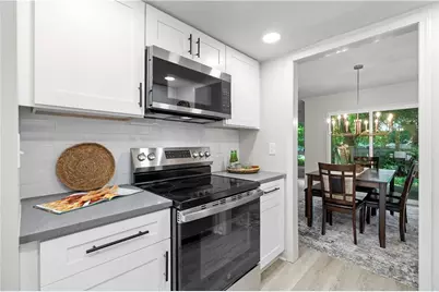 922 Cedar Creek S, Marietta, GA 30067 - Photo 14